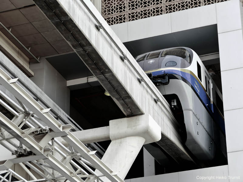 Metro (2)