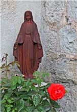 62.Cividale, Maria mit der Rose