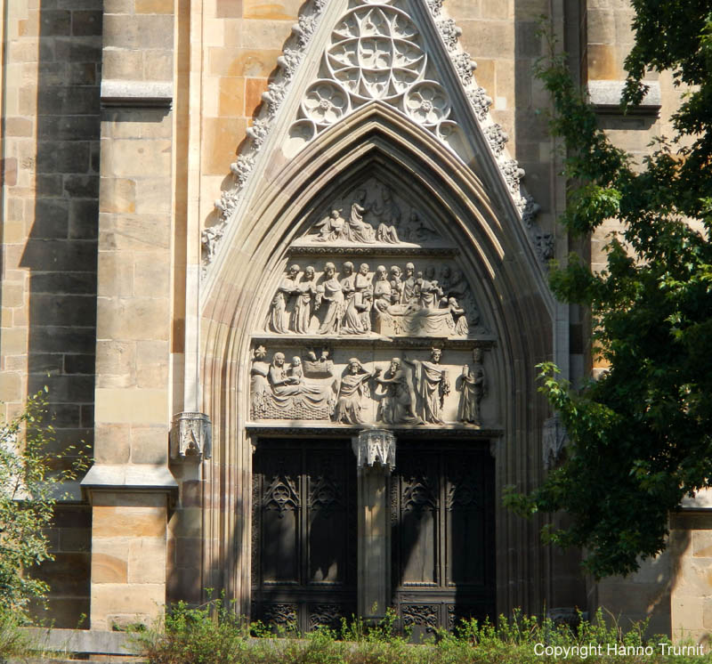 041.Esslingen.Portal Frauenkirche