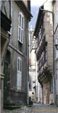 07.Gasse in Moulins