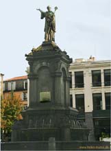 31. Papst Urban II, Place de la Bourse