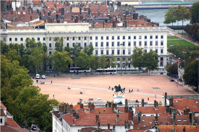 13.Place Bellecourt