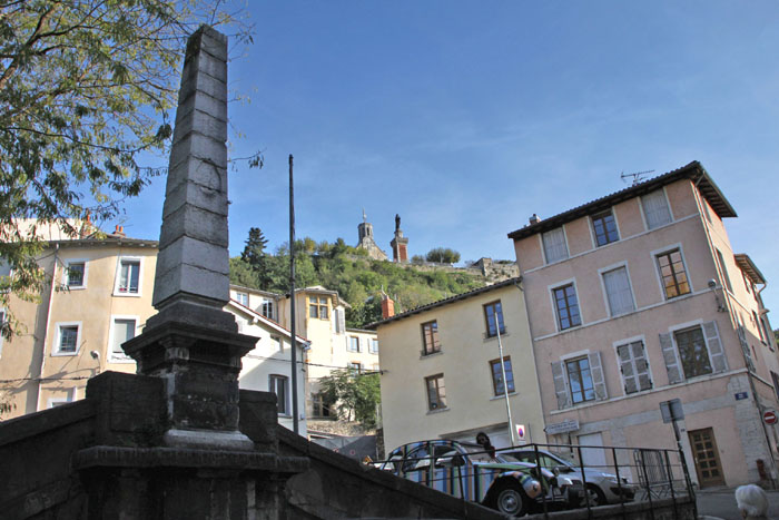 000.Vienne, Place Jouvenet