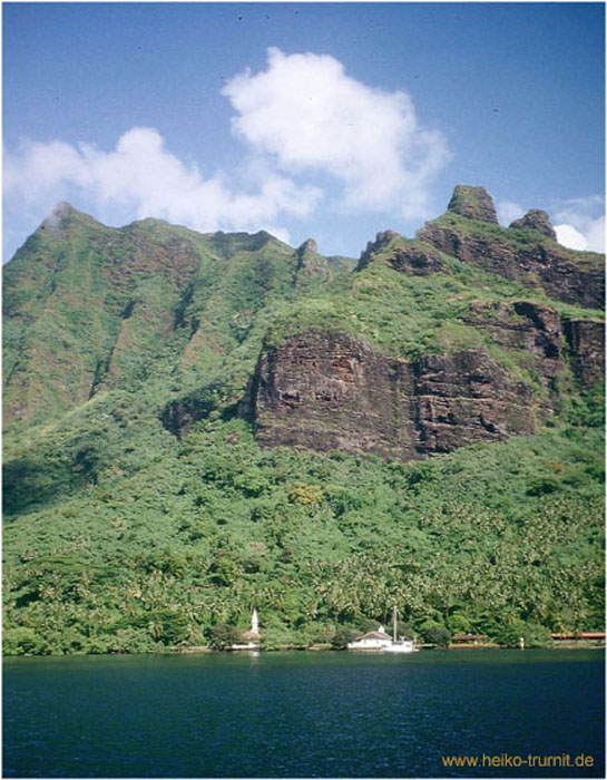 15.Cook's Bay Moorea