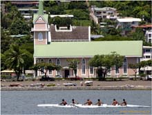 01.Paddler im Hafen Papeete