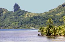 32.Baie de Maroe Huahine 2