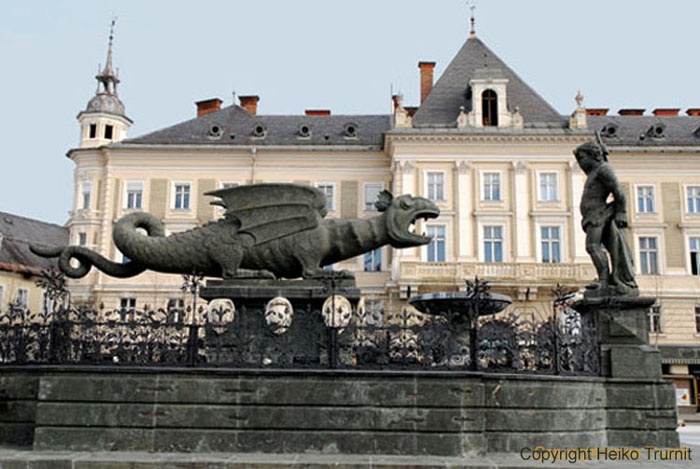 Lindwurmbrunnen Klagenfurt