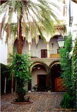 52.17.Innenhof Cordoba