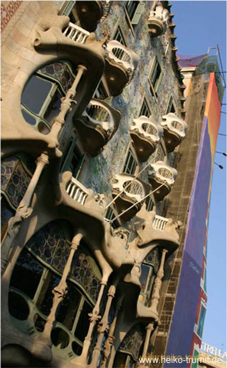 63.Casa Batlo3