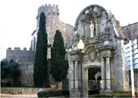 Kirchenportal San Feliu