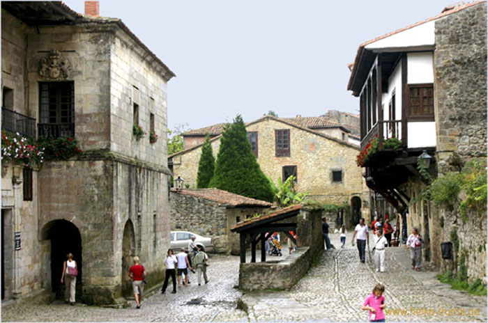 19._Santillana_del_mar