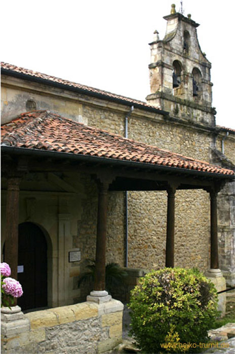 28._Kloster_in_Santillana