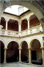 53.Innenhof Palacio de Orellana , Trujillo