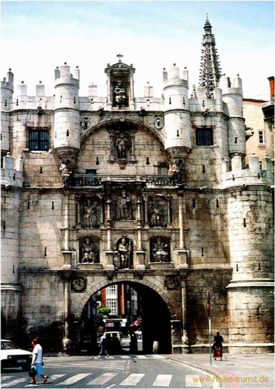 23.48.Arco de Santa Maria Burgos