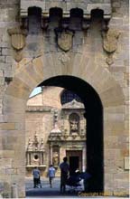 02.Portal Abtei Poblet