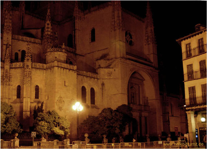 18.Plaza Mayor bei Nacht