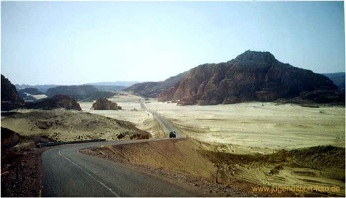 09.Straße nach Nirgendwo