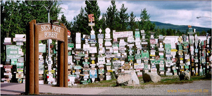 76.Schilder-Museum in Watson Lake