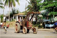 15. Strassenszene bei Vinales