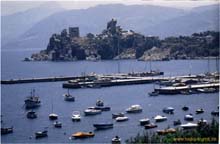 02. Sizilien_Hafen_Cefalu