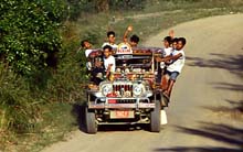 Nationales Verkehrsmittel Jeepney