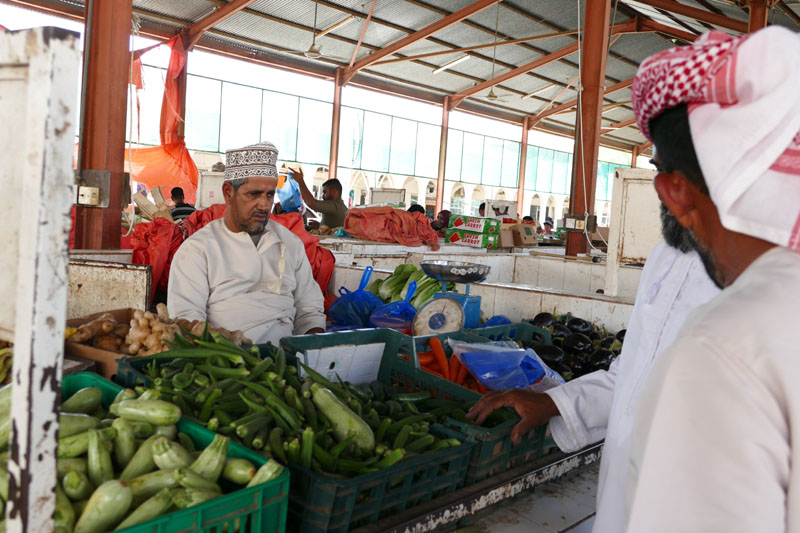 Market in Ibra 2