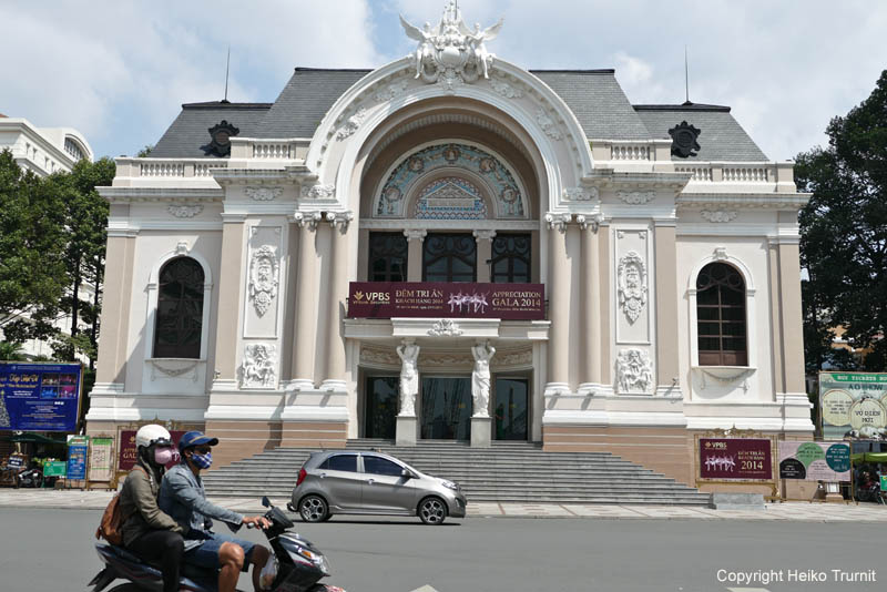 Opernhaus